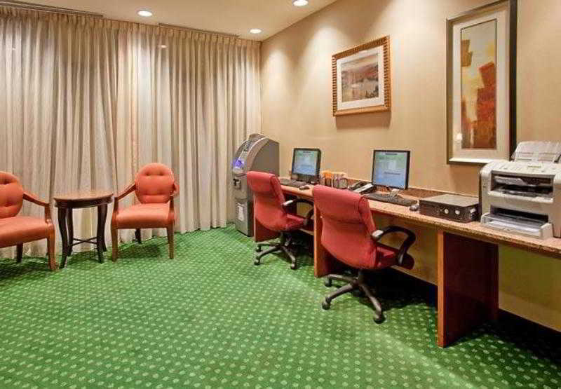 Courtyard Austin Airport Hotel Facilities photo