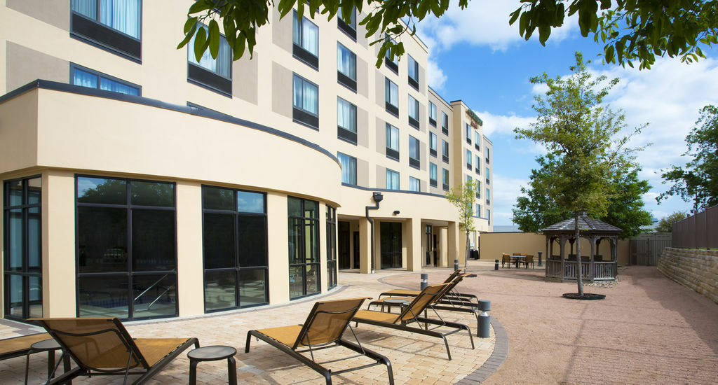 Courtyard Austin Airport Hotel Exterior photo